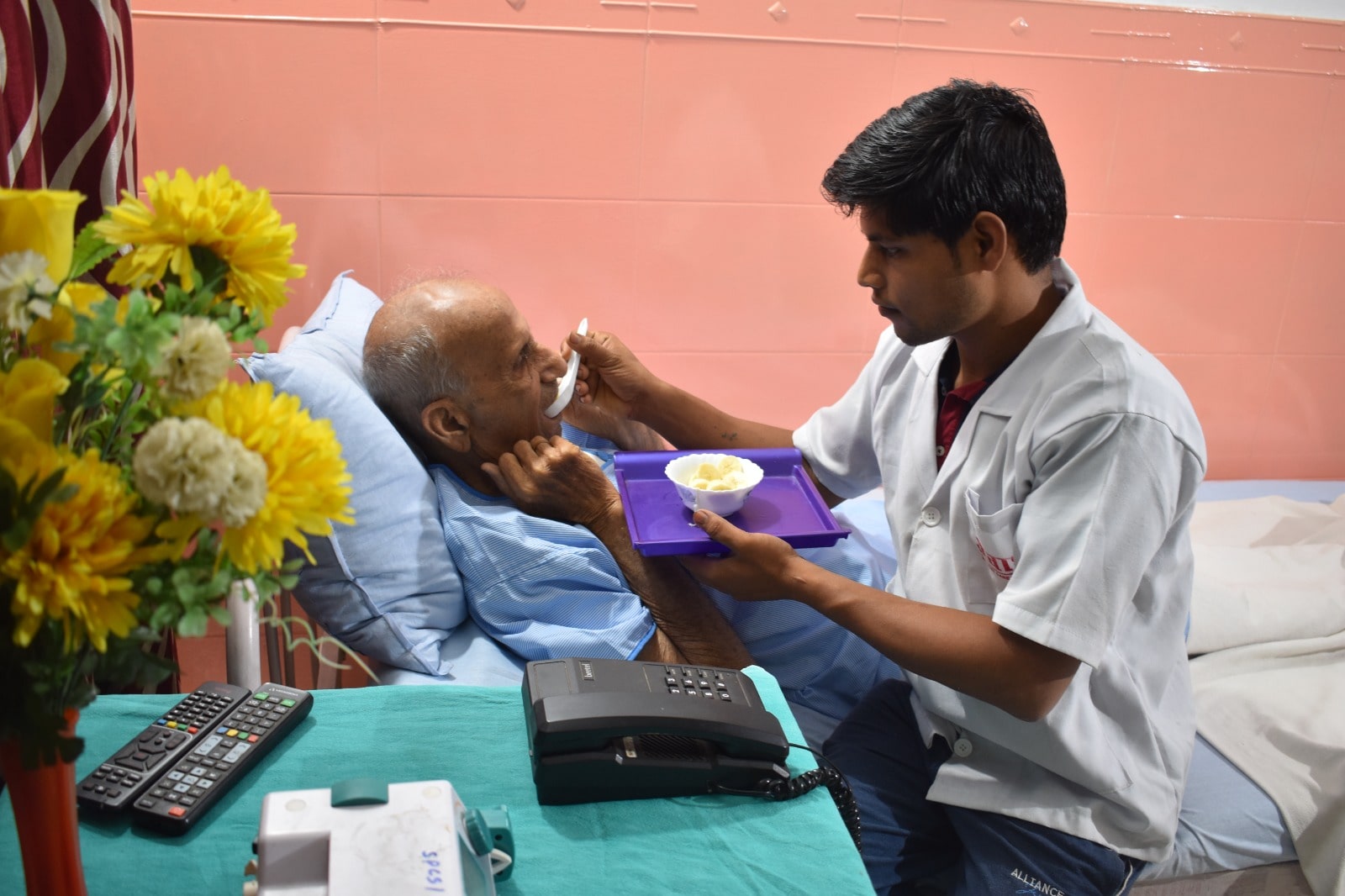 Slums/Homely Helpless in delhi ncr